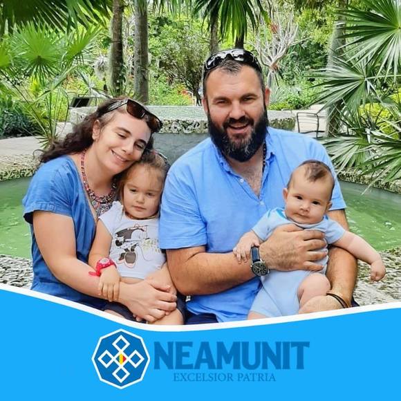 Meet your Posher, Răzvan - Picture 1 of 1